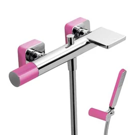 Tres LoftTres Colors kádtöltő csaptelep zuhanyszettel kaszkád kifolyóval fukszia/króm 20017001FU