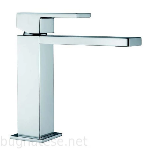 Bugnatese Tetris álló mosdócsaptelep leeresztővel, matt fekete vagy fehér 9113OP